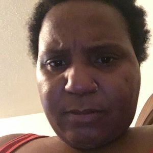 Meet your Posher, Yolanda